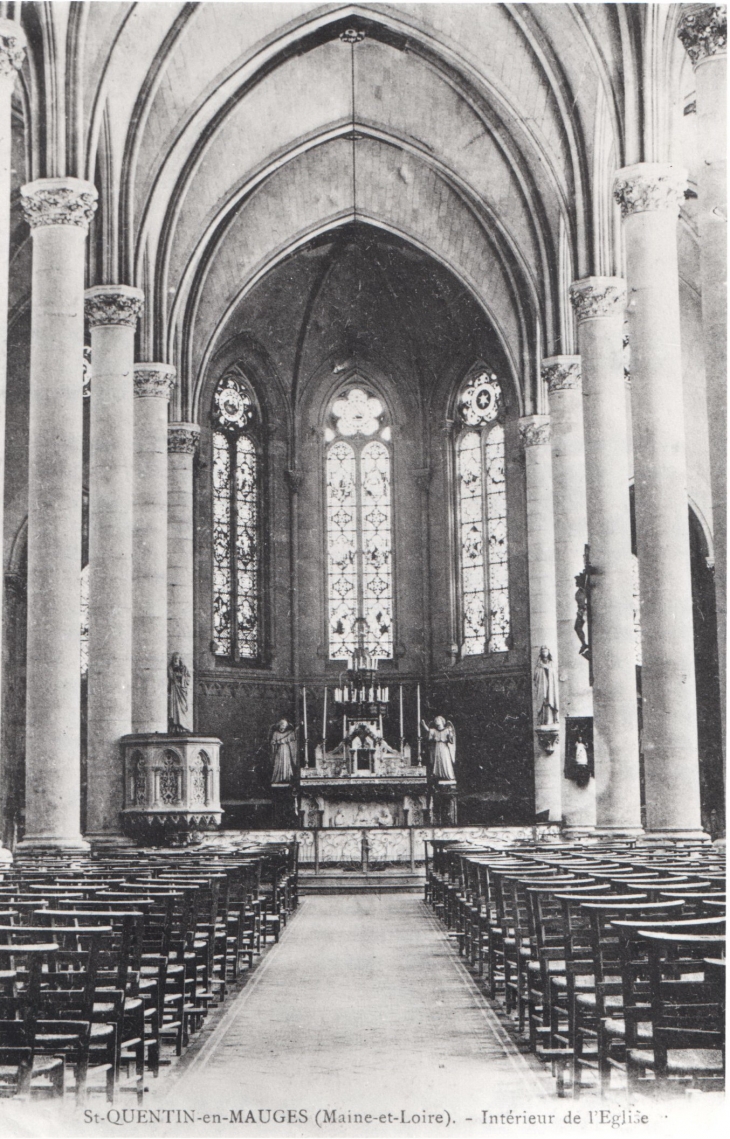 Intérieur église - Saint-Quentin-en-Mauges