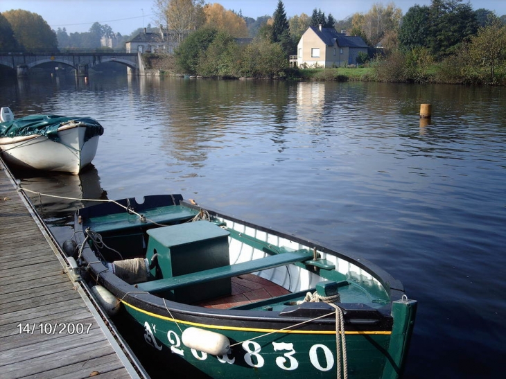 La Mayenne à Mongiroux n°3 - Andouillé