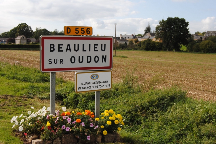 Entrée de Beaulieu-sur-Oudon