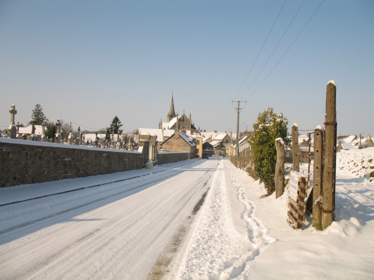 Route du Bourgneuf - Bourgon