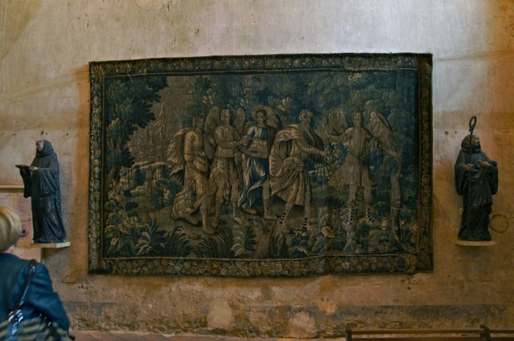 Tapisserie de la chapelle de la Basilique. - Évron