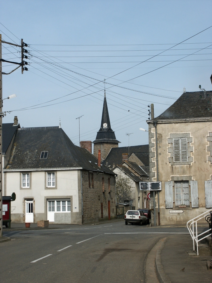 L'entrée du village. - La Bigottière