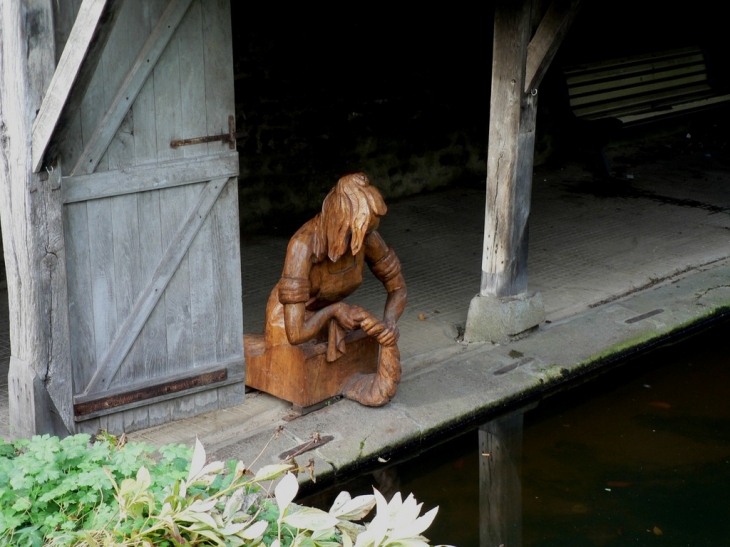 Le Lavoir - Lassay-les-Châteaux