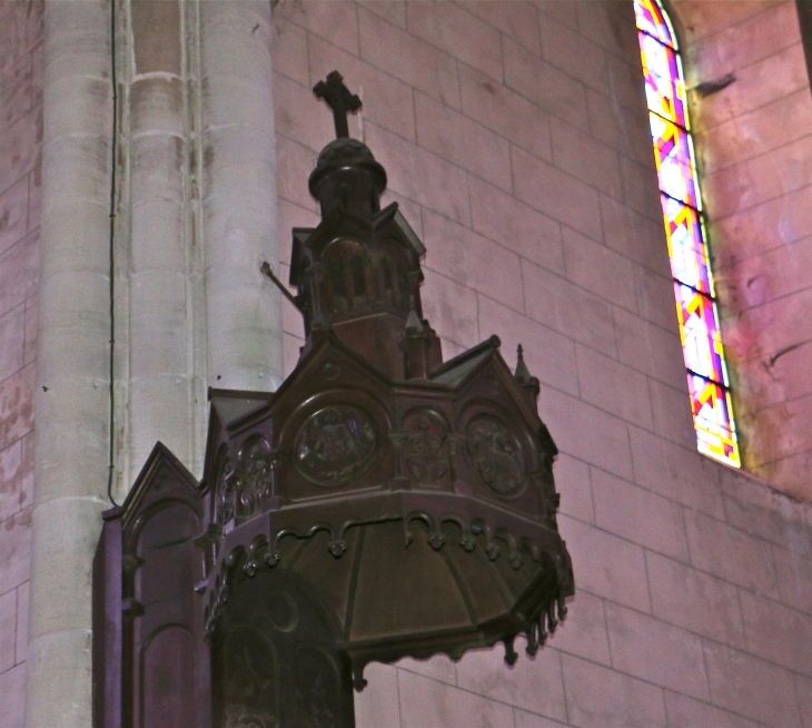 Eglise Saint Fraimbault. - Lassay-les-Châteaux