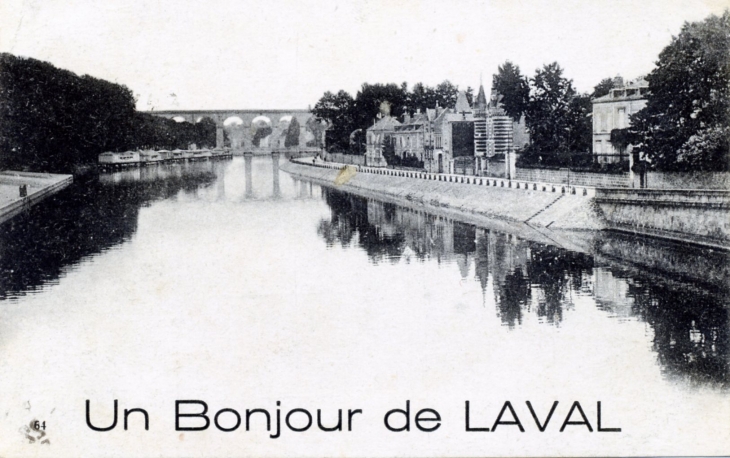 Carte postale ancienne de 1919. - Laval