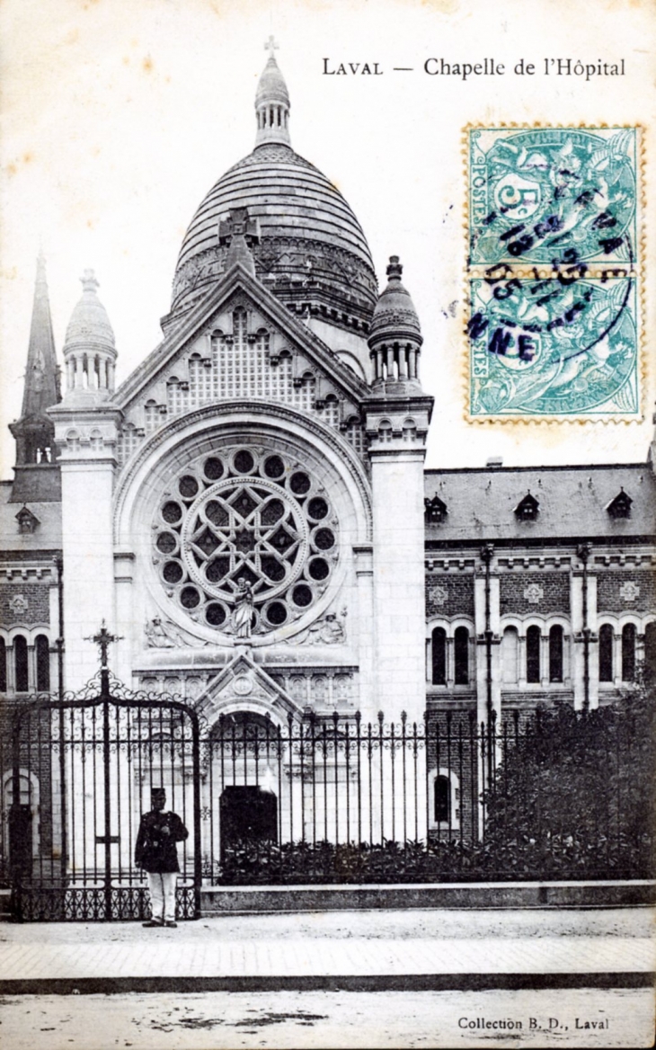 Chapelle de l'Hôpital, vers 1905 (carte postale ancienne). - Laval