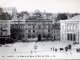 Photo précédente de Laval La Place de la Mairie et l'Hôtel des Postes, vers 1918 (carte postale ancienne).