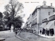 Photo suivante de Laval Rue de la Paix, vers 1912 (carte postale ancienne).