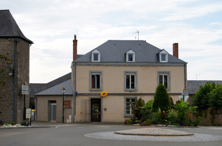 La Poste. - Martigné-sur-Mayenne