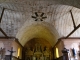 Eglise Saint Pierre. La croisée du transept.