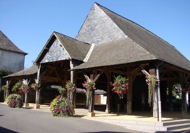 Les halles de 1509 - Saint-Denis-d'Anjou