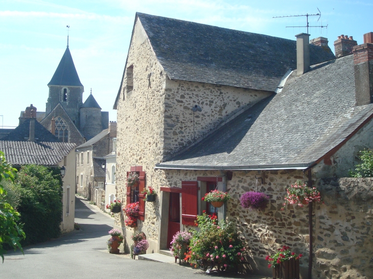 Belles maisons fleuries. - Saint-Denis-d'Anjou