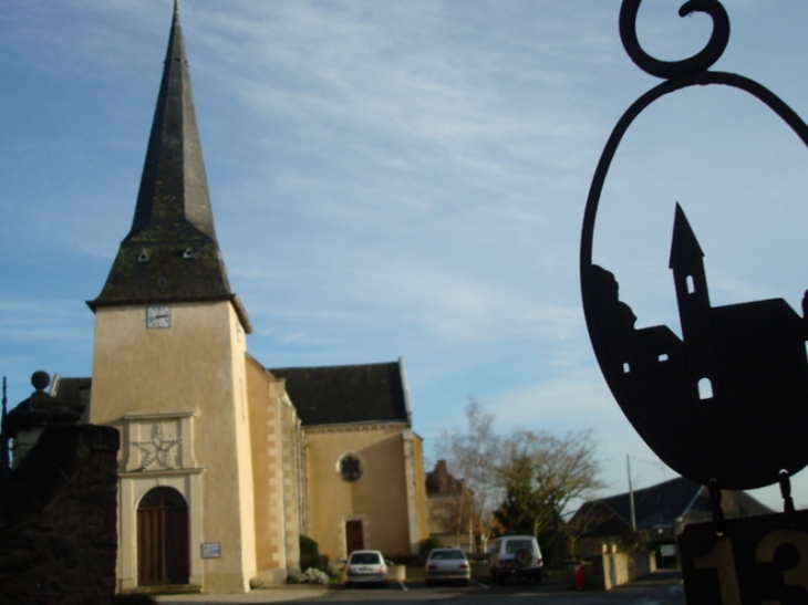 Eglise  Saint-Sulpice.(XIè, et fin du XIXè siècles)