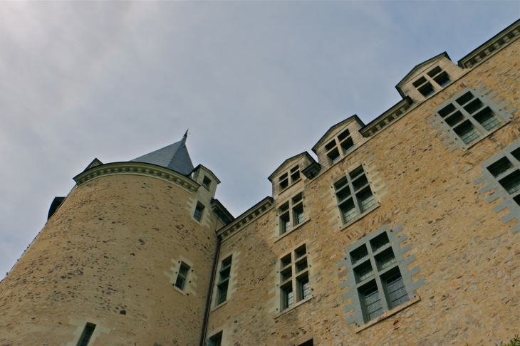 Le château - Sainte-Suzanne