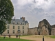 Photo suivante de Sainte-Suzanne Dans la cour du château