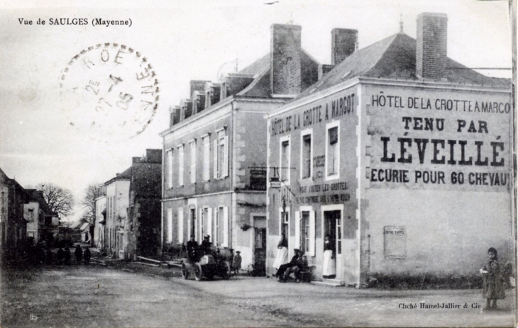 Vue de Saulges, vers 1905 (carte postale ancienne).