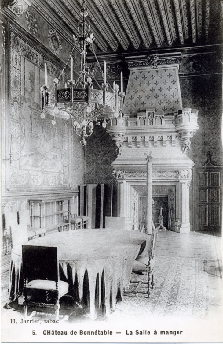 Château de Bonnetable : la Salle à Manger, vers 1916 (carte postale ancienne). - Bonnétable