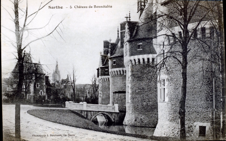 Le Château, vers 1915 (carte postale ancienne). - Bonnétable