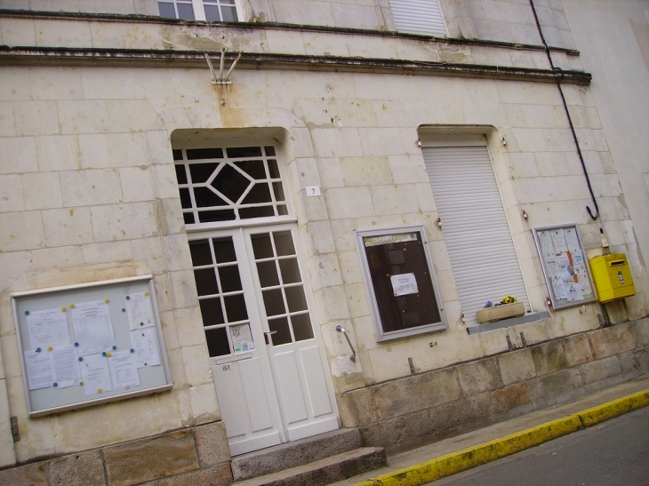 La bibliothèque - Coulongé