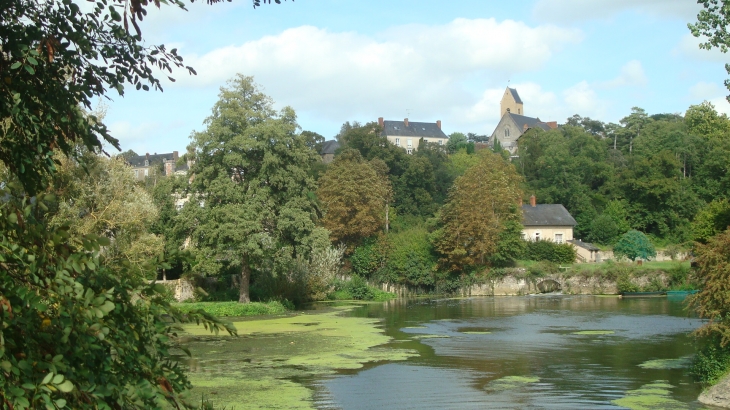 Vue générale. - Juigné-sur-Sarthe