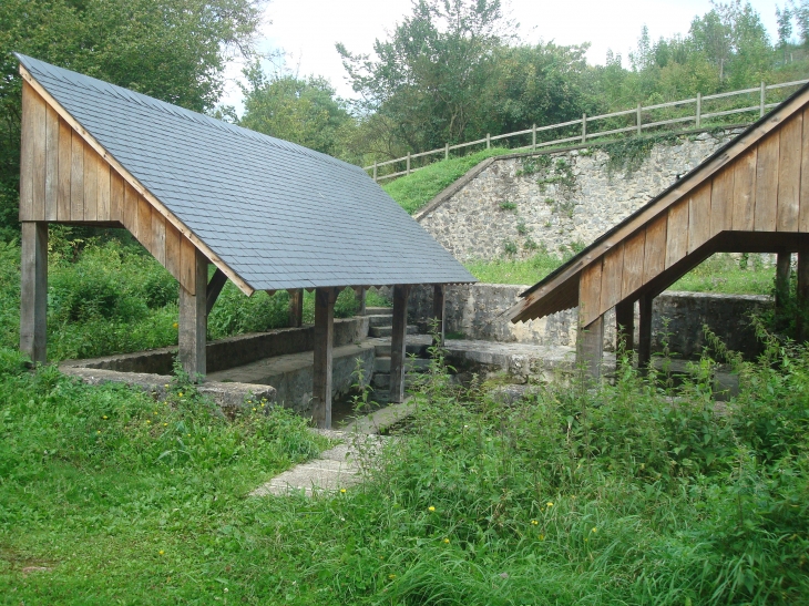 Le lavoir - Juigné-sur-Sarthe