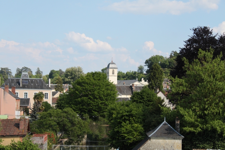  vue sur la Chartre sur le Loir depuis Saint Nicolas - La Chartre-sur-le-Loir