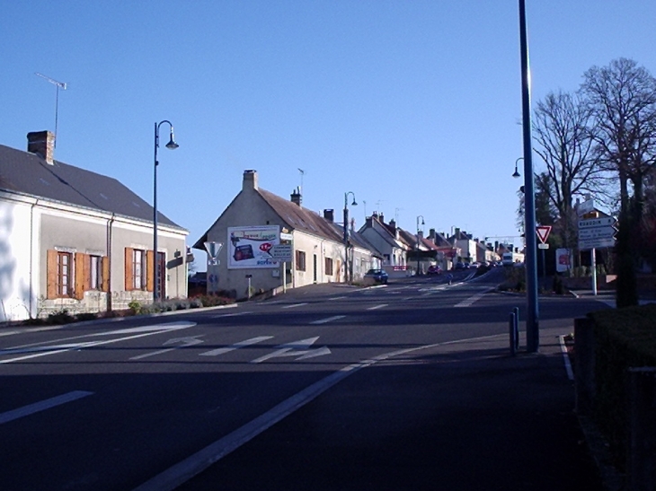 Carrefour Challes-Ruaudin - Parigné-l'Évêque