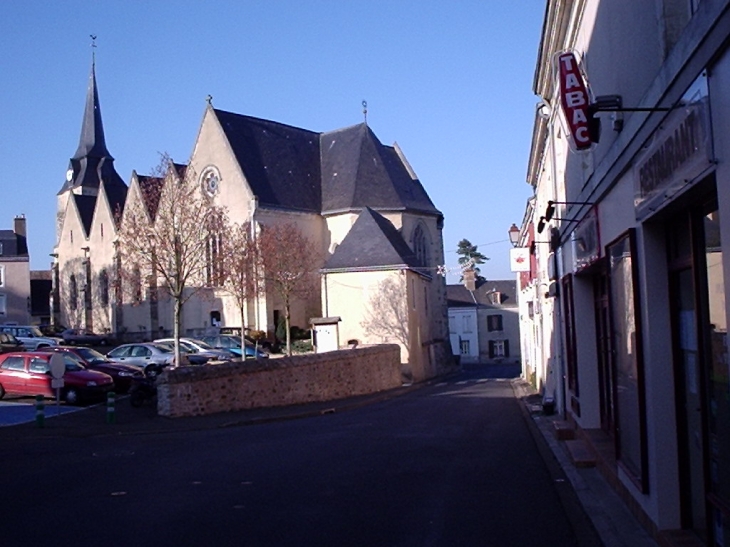 Eglise - Parigné-l'Évêque