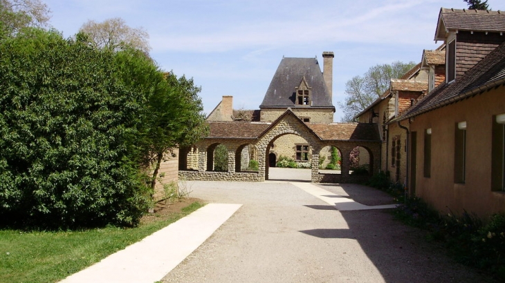 Monastère notre dame de la merci Dieu - Saint-Jean-d'Assé