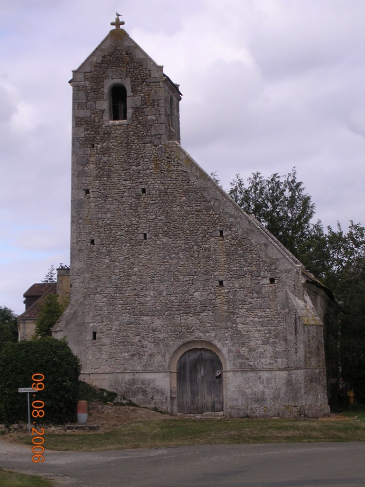 Eglise de Montrenault - Saosnes