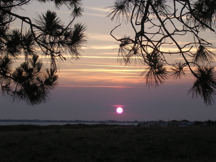 Coucher de soleil - Barbâtre