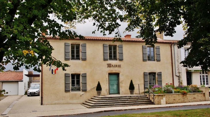 La Mairie - Beaulieu-sous-la-Roche