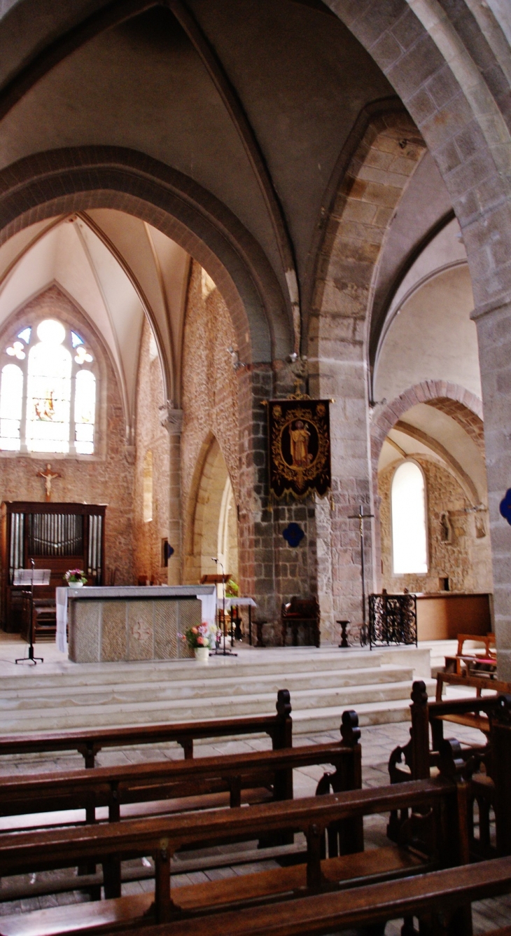  église St Jean-Baptiste - Beaulieu-sous-la-Roche