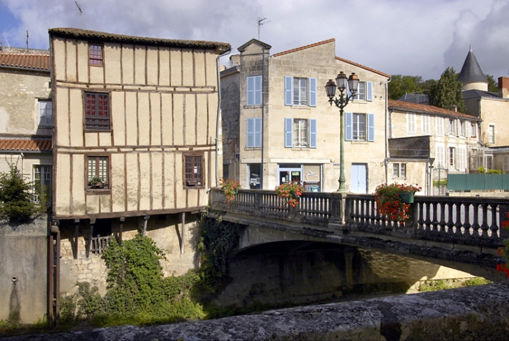 Le pont des sardines - Fontenay-le-Comte