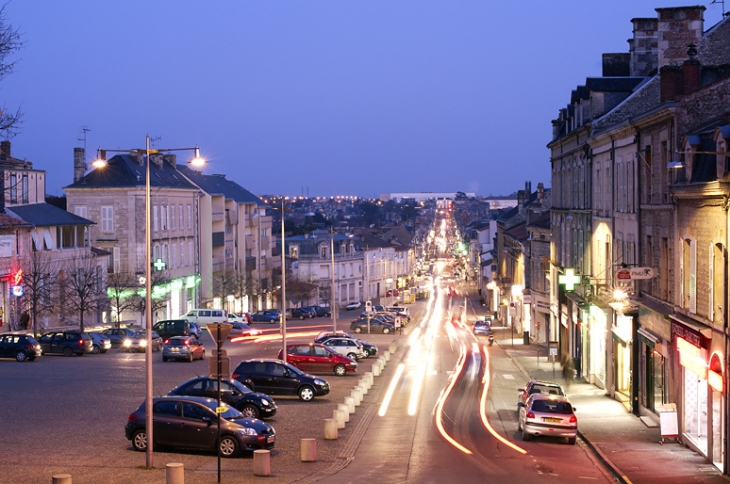 Vue de nuit. - Fontenay-le-Comte