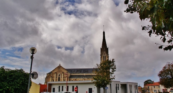 Le Village - Grosbreuil