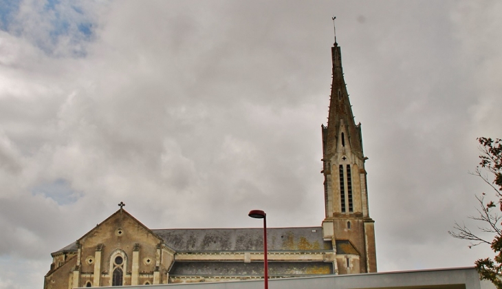 <église Saint-Nicolas - Grosbreuil