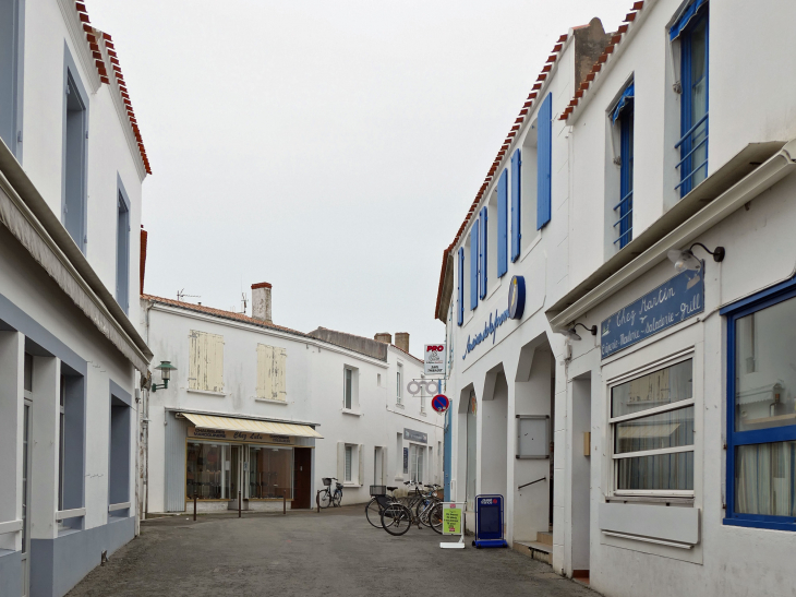 Les rues derrière les quais - L'Île-d'Yeu