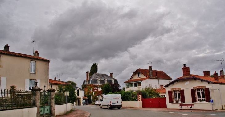 Le Village - La Mothe-Achard