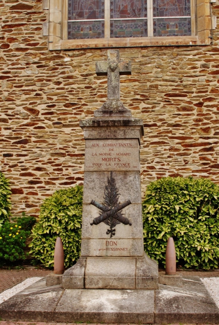 Monument-aux-Morts - La Mothe-Achard