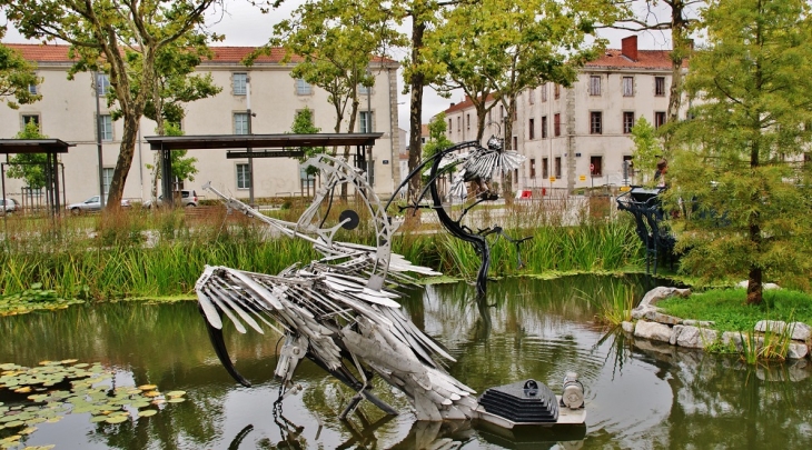 Le Parc ( animaux métalliques animés ) - La Roche-sur-Yon