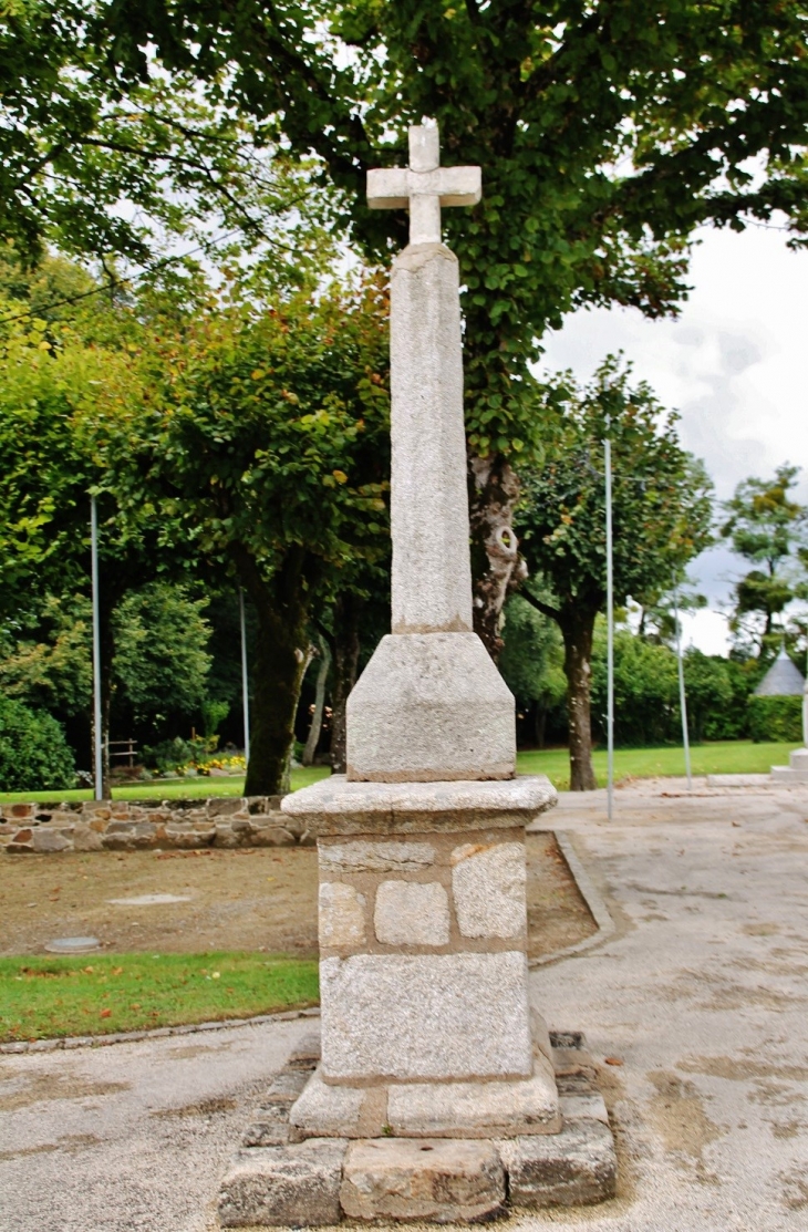 Croix - Landeronde