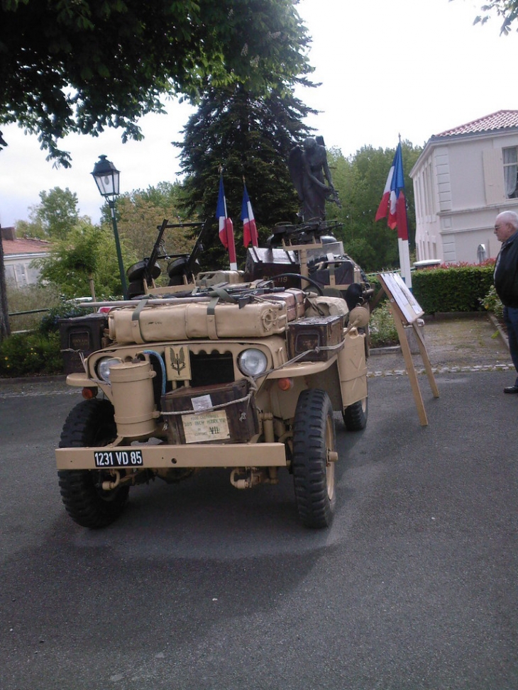 JEEP des S.A.S. - Le Champ-Saint-Père