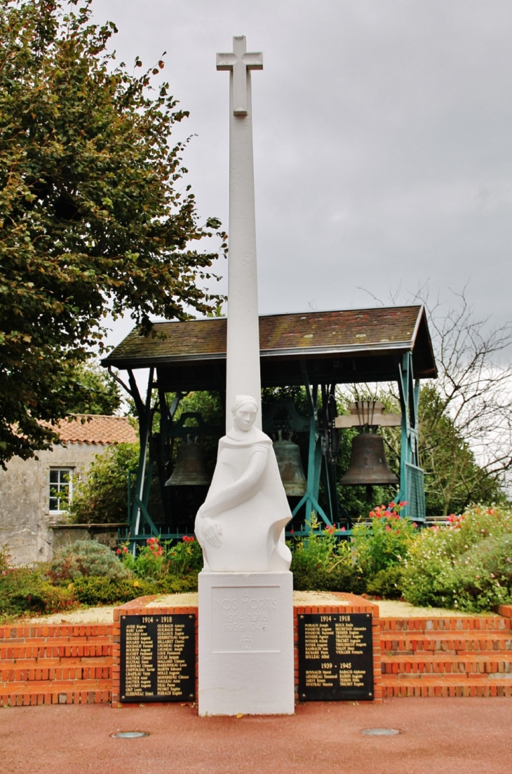 Monument-aux-Morts - Les Clouzeaux