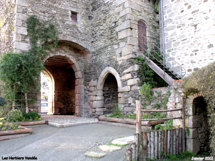 Chateau des Herbiers - Les Herbiers