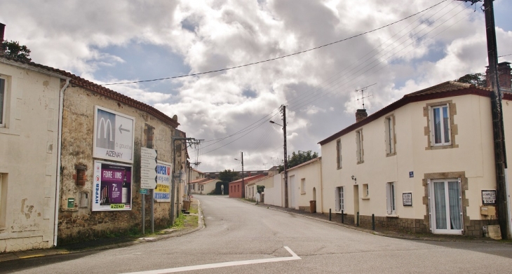 Le Village - Martinet