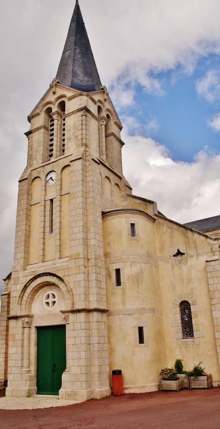 église St Pierre - Martinet