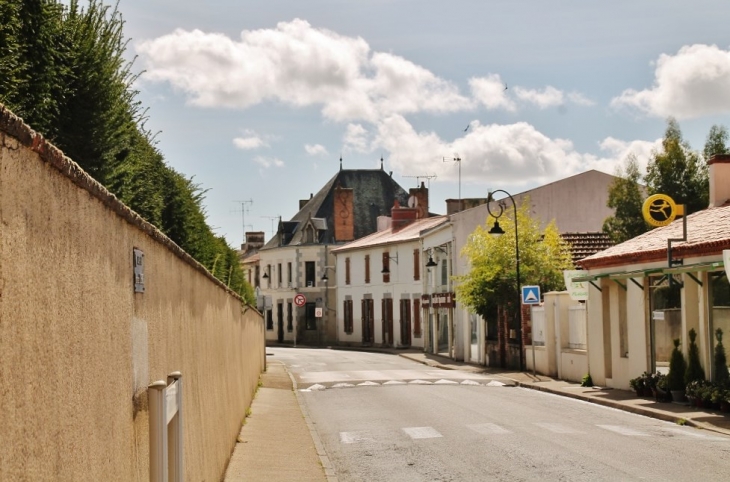 La Commune - Moutiers-les-Mauxfaits