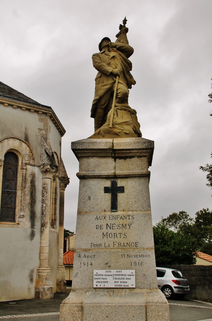 Monument-aux-Morts - Nesmy