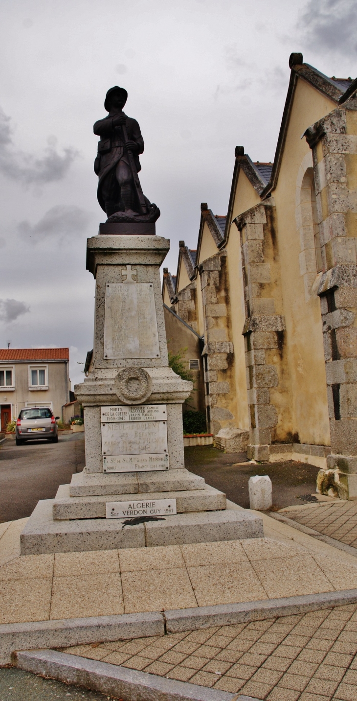 Monument-aux-Morts - Nieul-le-Dolent